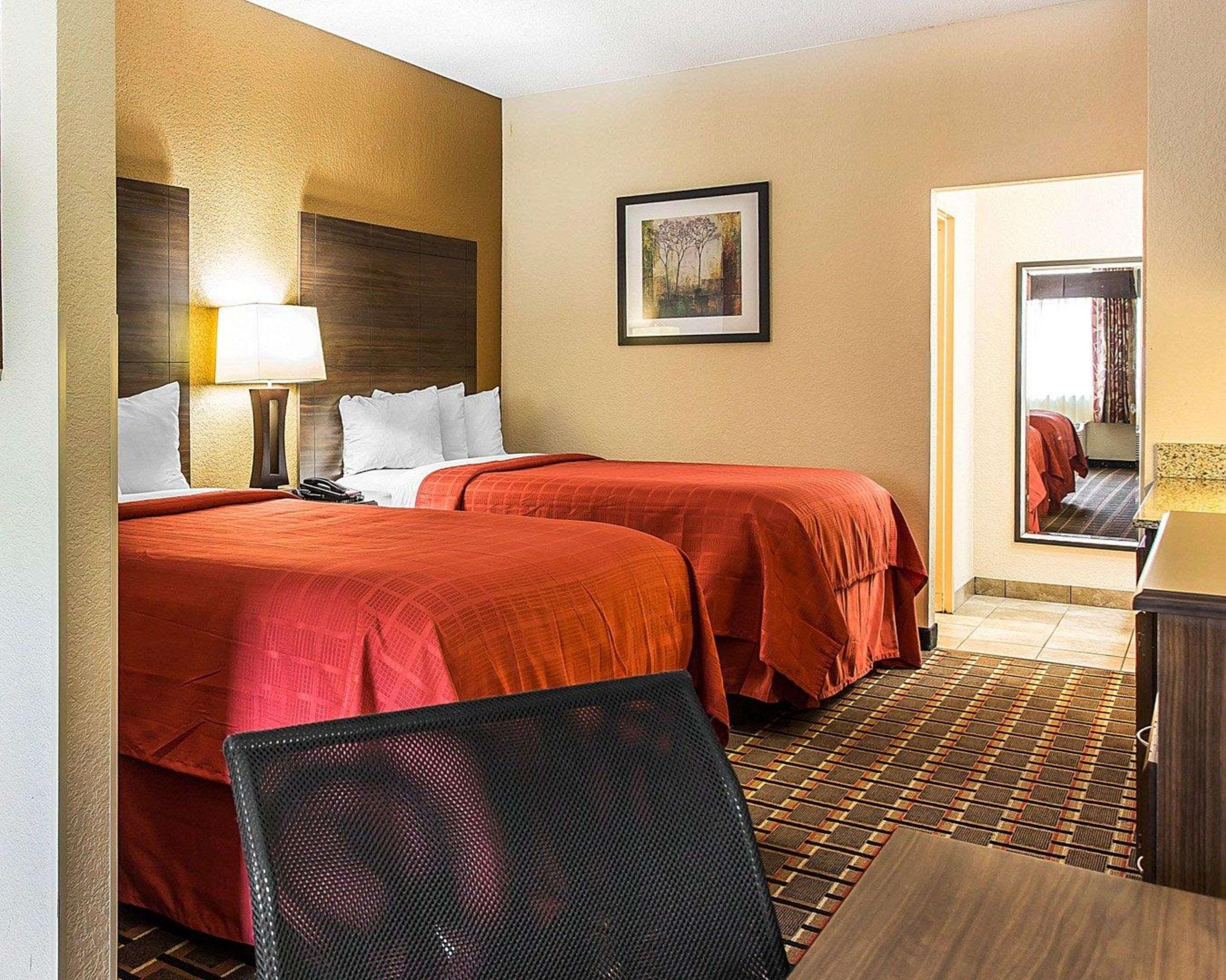 Quality Suites Hickory South Exteriör bild
