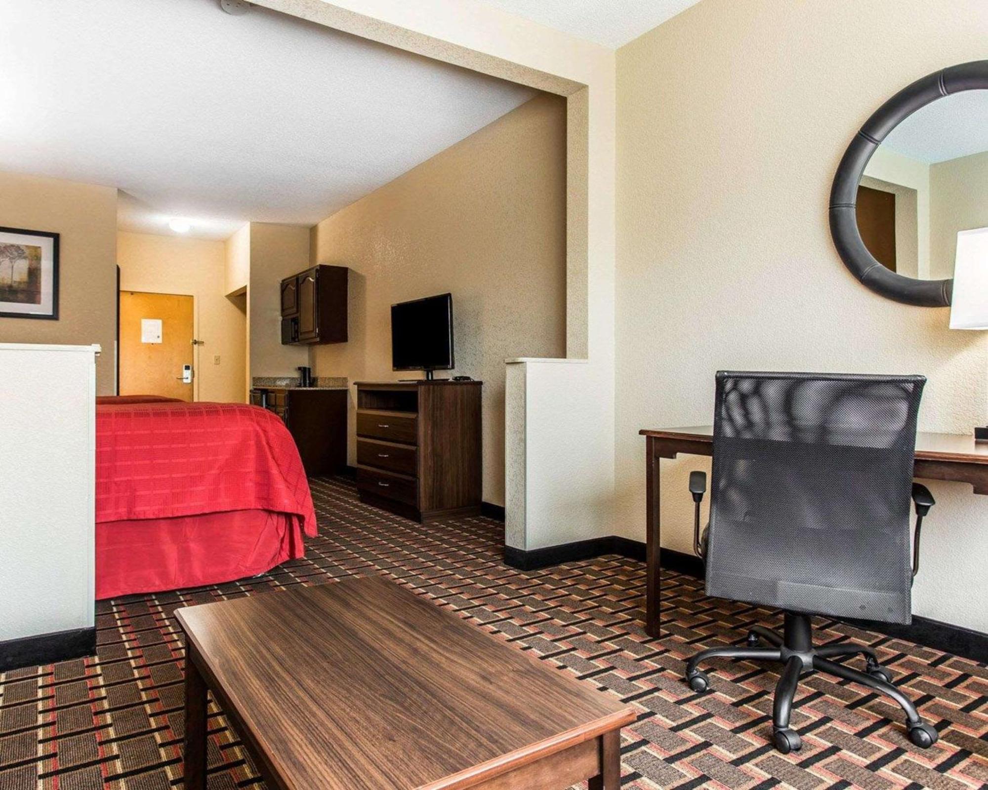 Quality Suites Hickory South Exteriör bild